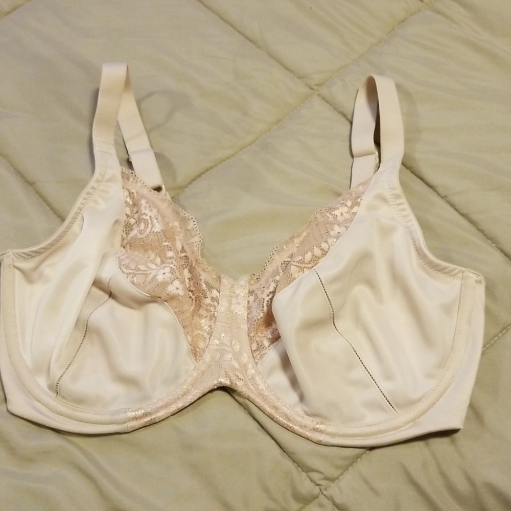Lilyette bra